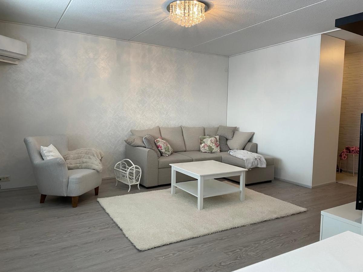 Hoitotie 80m2